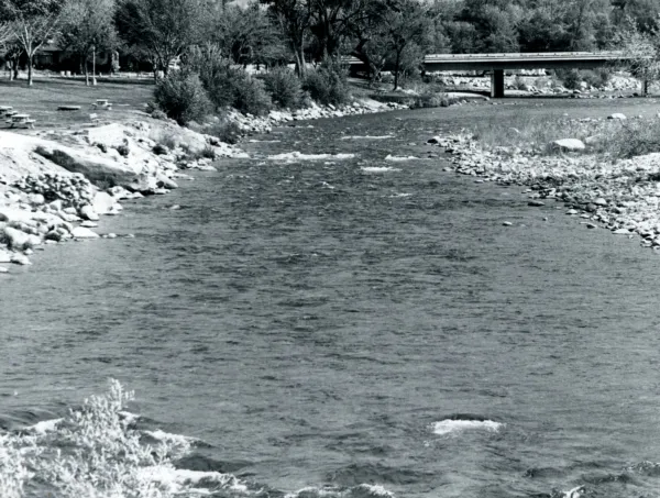 Historical photo of Riverside Park Riverside Park Small3